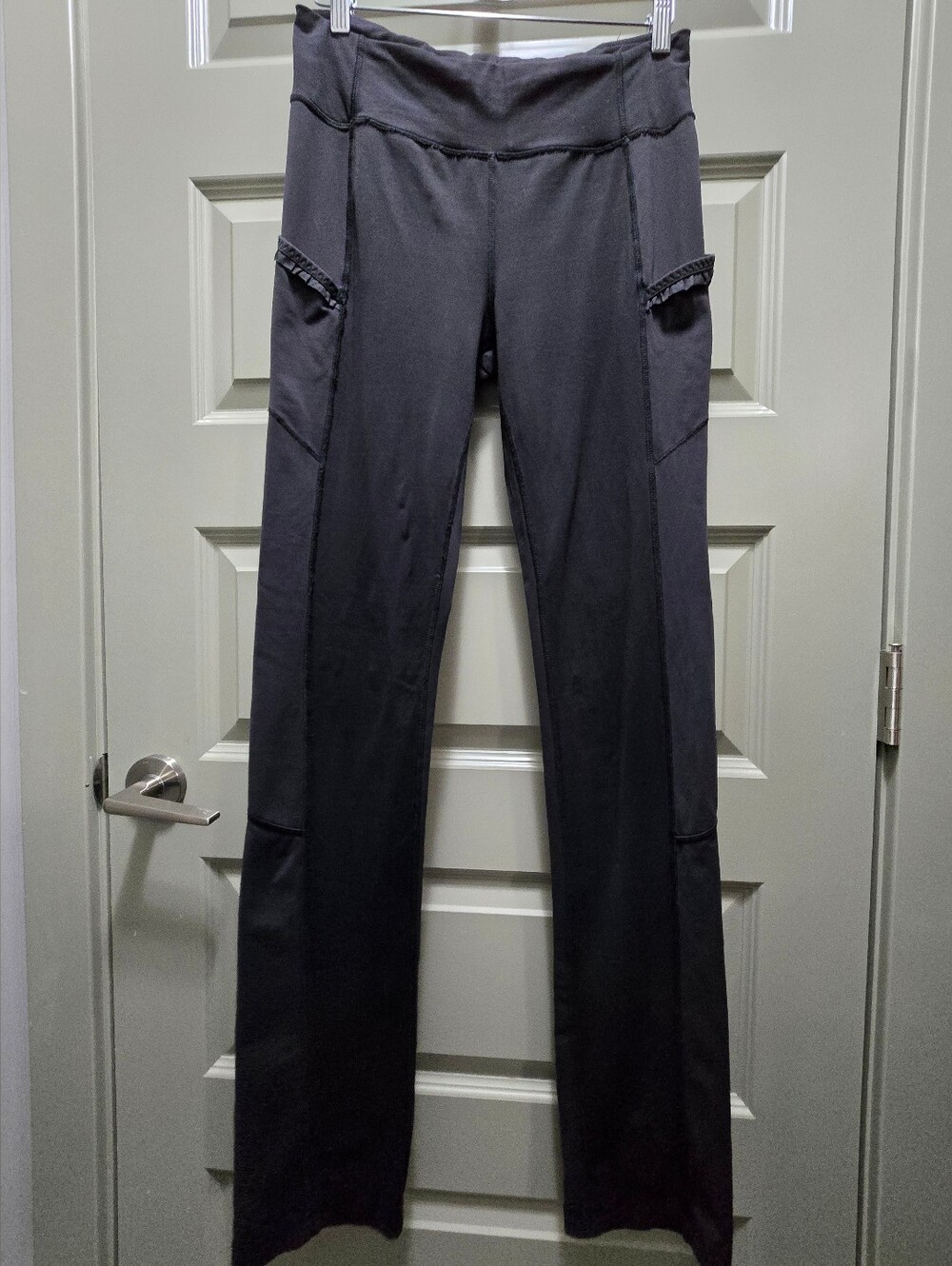 Lululemon Athletica  Stretch Athletic Leggings Size 8 Tall